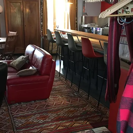 40m² Lumineux Avec Cuisine Equipee, Wi-fi Gratuit, Proche Mairie Et Eglise A Fay - Fr-1-410-301 * Fay (Sarthe)